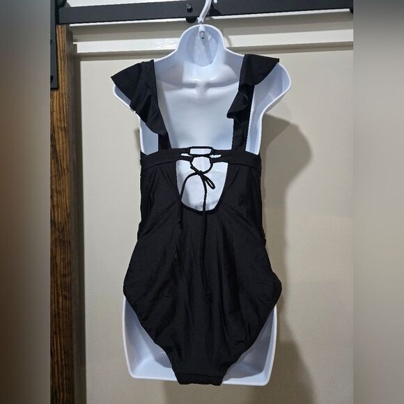 A Pea in the Pod Ruffled Maternity One Piece Swimsuit NWOT Size Medium Black - Picture 5 of 6